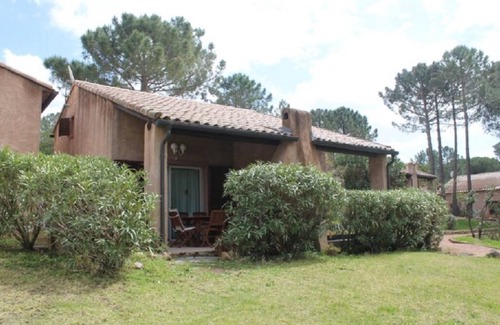 Sainte-Lucie-de-Porto-Vecchio Villa | Pretty mini villa 50 m from the beach in a small residence with swimming pool