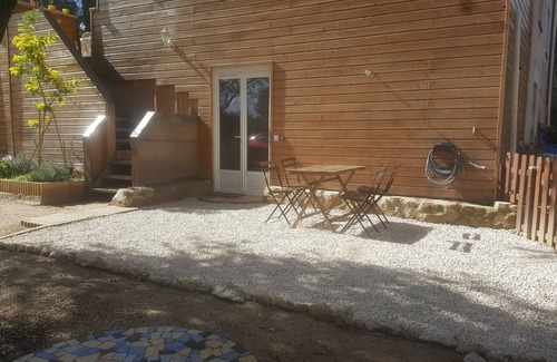 Eoures Apartment | Pretty New T1 With Private Terrace- Swimming Pool In An Exceptional Setting