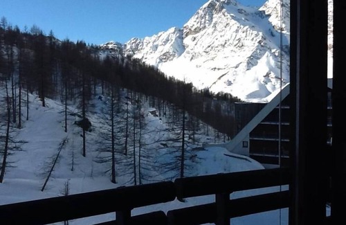 Cervinia Apartment | . PRETTY STUDIO IN CERVINIA WITH WIFI