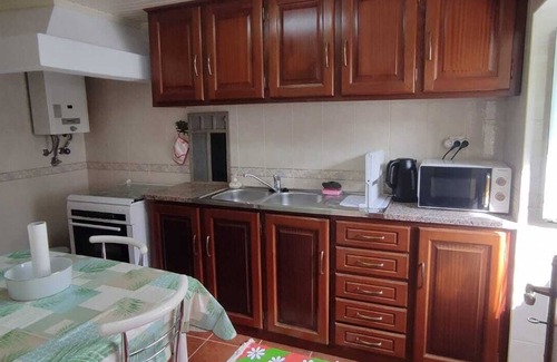 Penela House | Pretty town house located next to the medieval town of Penela and its castle.
