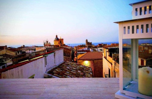 Alcamo Historic Center Apartment | Prickly Pear - apt Alcamo