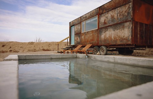 Fremont County Apartment | Prickly Pear Tiny Home - Soaking Included