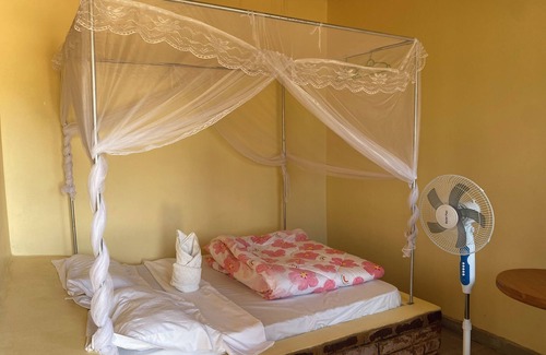 Morogoro Hotel | Pride Lands Safari