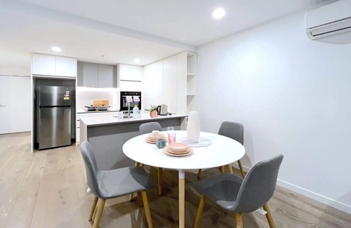 Moonee Ponds Apartment | Pride Moonee Ponds 1B2B Nest Free Parking*Pool