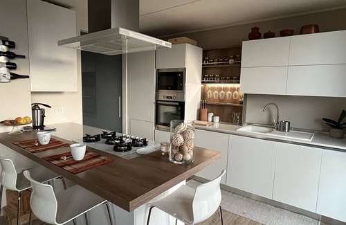 Vignone Apartment | Primavera apartment with lake view in residence