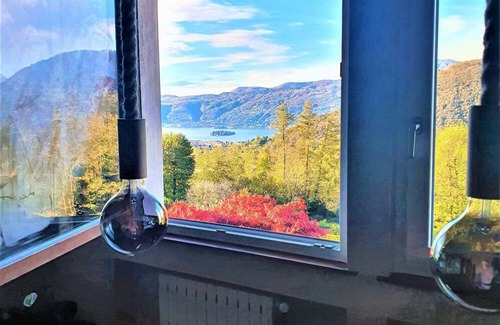Vignone Apartment | Primavera apartment with lake view in residence