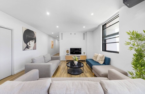 Ultimo Apartment | Prime 3BR Apt(Parking)/ICC/DarlingHarbour-10 mins Walk