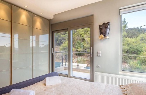 Palaia Fokaia House | Prime homm Maisonettes w/ shared pool in P. Fokaia