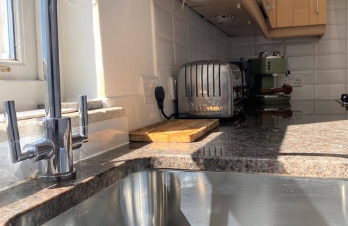 Clifton House | Prime Location! Detached Clifton Home with Parking