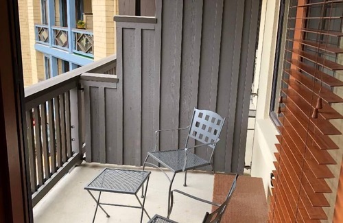 Olympic Valley Condo | Prime location in Palisades of Tahoe. 1 Bdrm (sleeps 4)