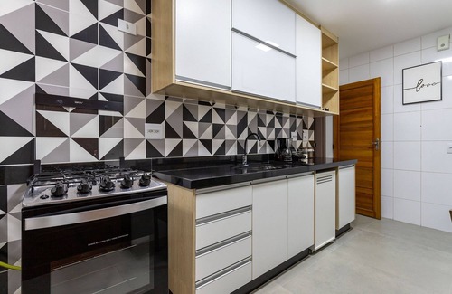Icarai Apartment | Prime location: Icaraí waterfront