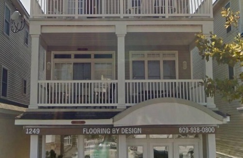 North End Condo | Prime Location Ocean Side of Asbury - Beautiful 3BR/2B Top floor Condo.n