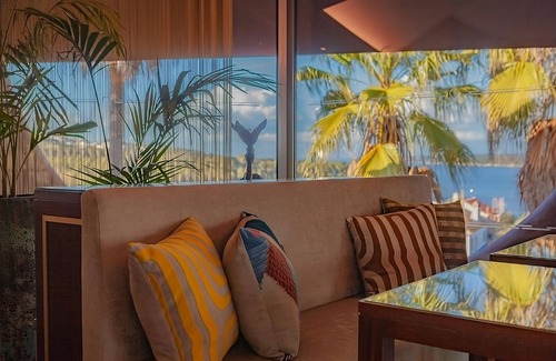 Ponte de Sor House | Prime Location on the Harbor! Pet-friendly 2BR Villa with Kitchen, Private Pool!