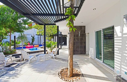 La Paz Apartment | Prime Location, Pool Access, BBQ, Walk to Malecon