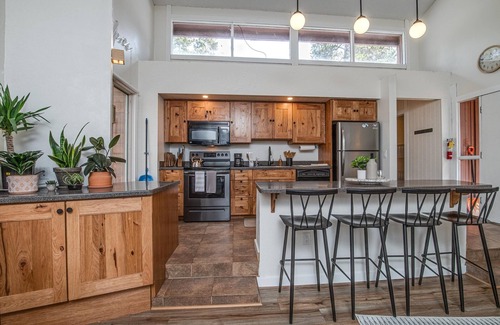 Boulder Ridge Condo | Prime Peak 8 Condo, Minutes to Mountain & Main St.