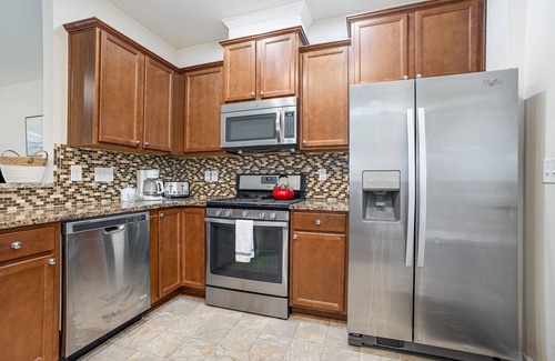 Durham House | Prime Research Triangle Park locale 4 work & easy access to the entire Triangle