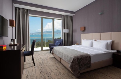 Gelendzhik Hotel | Primorie Grand Resort Hotel 4*