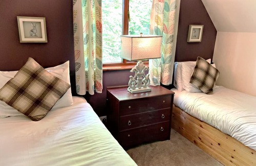 Llanybri House | Primrose 20-Woodland Lodges-Carmarthen-Pembroke