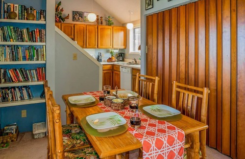 Princeville Condo | Princeville oceanfront 6 bedrooms! Breathing ocean views!