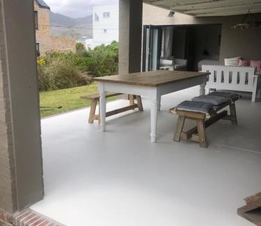 Pringle Bay House | Pringle @ 865 Jally