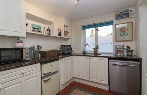 Street Cottage | PRIORY BARN APARTMENT, pet friendly, with a garden in Street