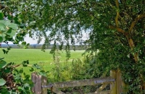 Leigh House | Priory Barn - ideal for large family groups. Sleeps 8/9 adults plus 3 children