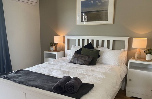 Mudjimba House | Pristine beaches, private seasonal heated pool and pet friendly