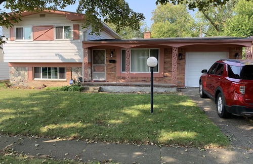Flint House | Pristine Clean and Sanitized Home Away From Home