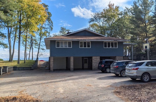 Oscoda House | Private Beach Cottage on Lake Huron