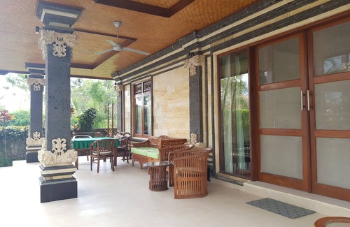 Ubud City-Centre Villa | Privacy 3bdr rice paddies view with private pool
