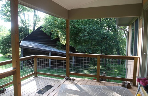Buckingham Cabin | Privacy and Relaxation on the James River!