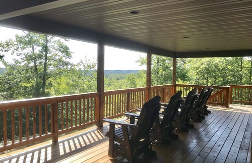 Washburn Cabin | Privacy in the Valhalla Hills near Bayfield/Lake Superior. On ATV/Snow trails.