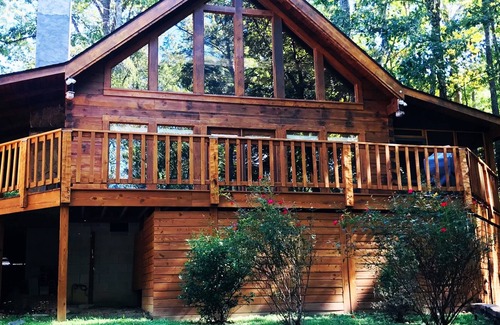 Clarksville House | PRIVACY & SERENITY! STUNNING LAKE HOME AT BOULDER COVE WITH PRIVATE DOCK!