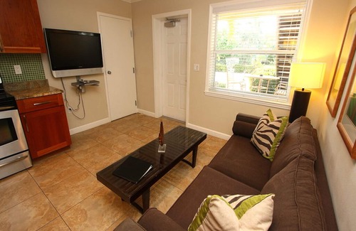 Bradenton Beach Hotel | Privacy & Space Lockoff Units 4/5 Beach Club at Anna Maria Island, by RVA
