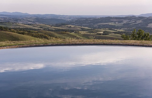 Cinigiano Villa | Private Villa with Pool, Garden, Panoramic Terraces - 360° Maremma View
