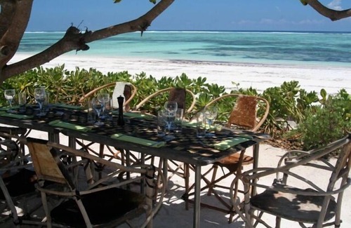 Matemwe Apartment | PRIVATE VILLA really on the beach , fully staffed on Zanzibar's Golden Mile