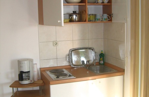 Kastela Apartment | Privatbakon with sea views, 2 min. V. Sea/beach, Internet