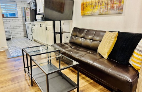 Waterloo Apartment | Private 1 BR Suite near U of W