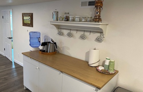 Martin Acres House | Private 2 bdrm 1 bath suite in heart of Boulder, CO