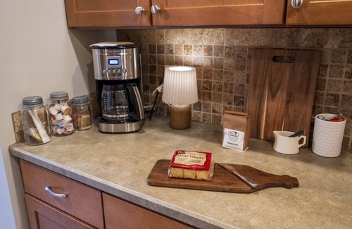 State College House | Private 2 Bedr in Heart of SC