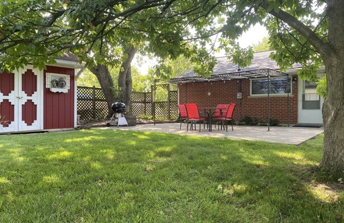 Cedarville House | Private 3 Bedroom Ranch: Walk to Cedarville University