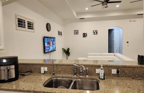 Central Naples House | Private 3BR 3BA Villa in Gorgeous Resort-Style Tennis Oriented Gated Community