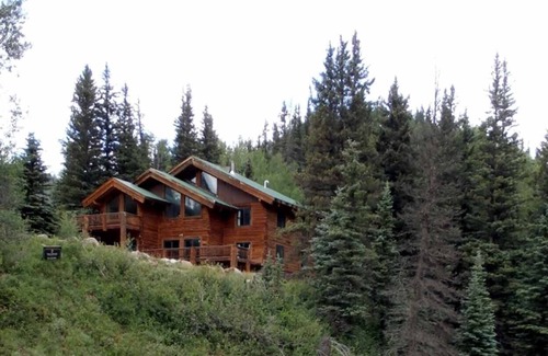 Dolores House | Private 48 Acre Riverfront Lodge Surrounded by Beautiful National Forest!