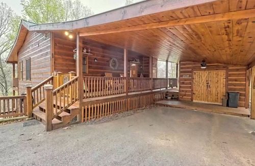 Tarheel Cabin | Private 5 acres - View - Walk to Lake
