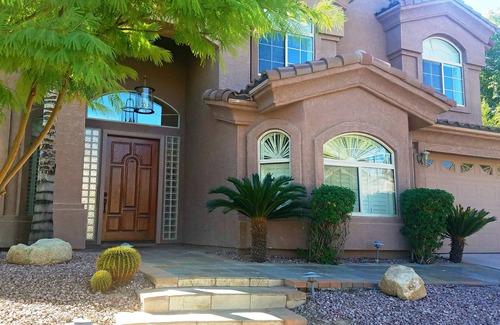 Paradise Valley Village House | PRIVATE 5 BR GATED HOME w/HEATED POOL, 2 MASTER BRS, MORE!