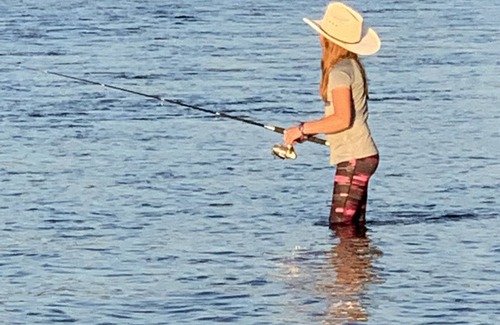 Pincher Creek Cabin | Private 500 acre ranch riverside cabin and fishing Oldman River. Family and pets