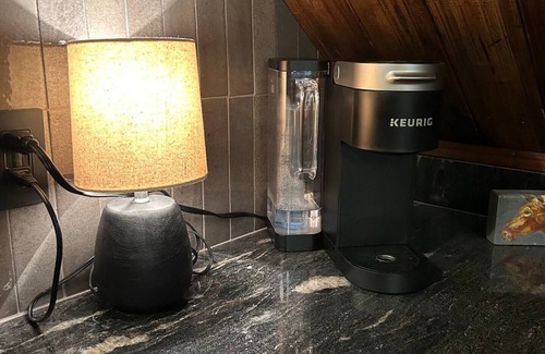 Crestline Heights Apartment | Private and cozy Guest Suite