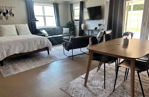 Clovis Apartment | Private and cozy studio in Clovis