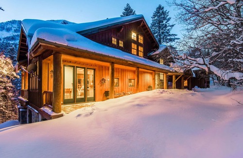 Sundance Cabin | Private and Peaceful, Mtn Views, Stream, Family Friendly, Separate Guest Room