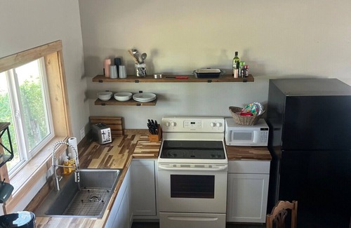 Cody House | Private and quiet, Dry Creek Cabin